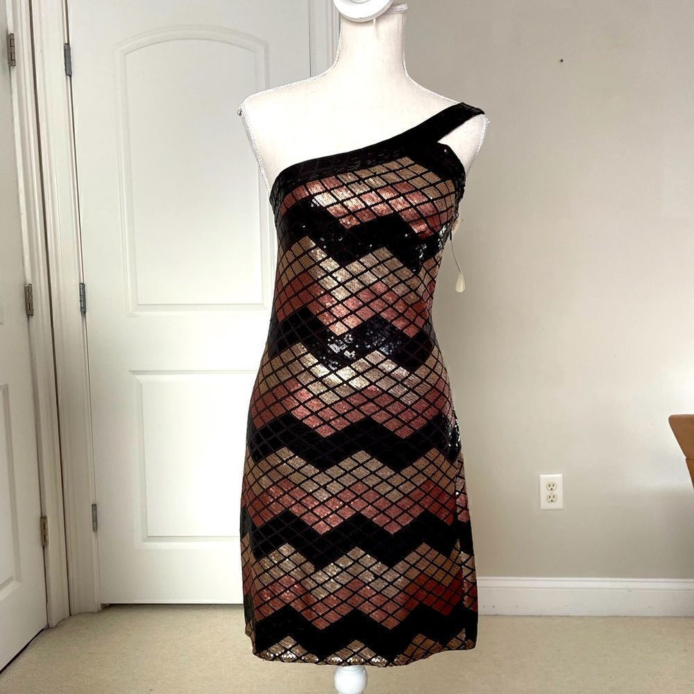 NWT Chelsea & Violet Grunge and Glory Sequin One Shoulder Dress